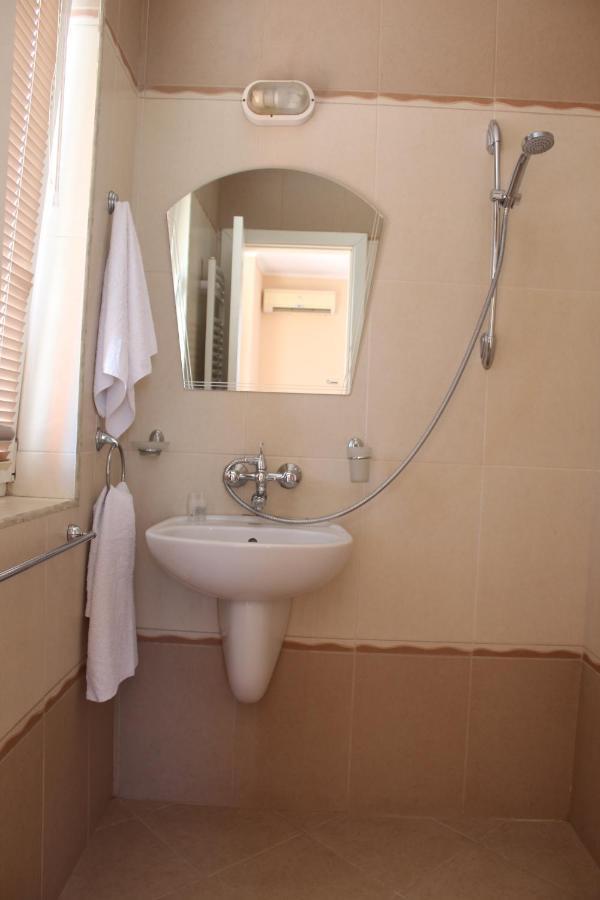 Respekt Guest House Sunny Beach Exterior photo