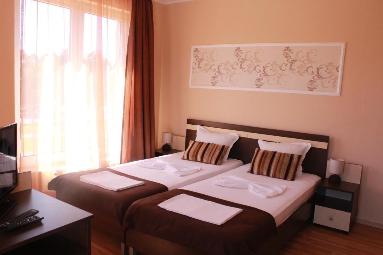 Respekt Guest House Sunny Beach Exterior photo